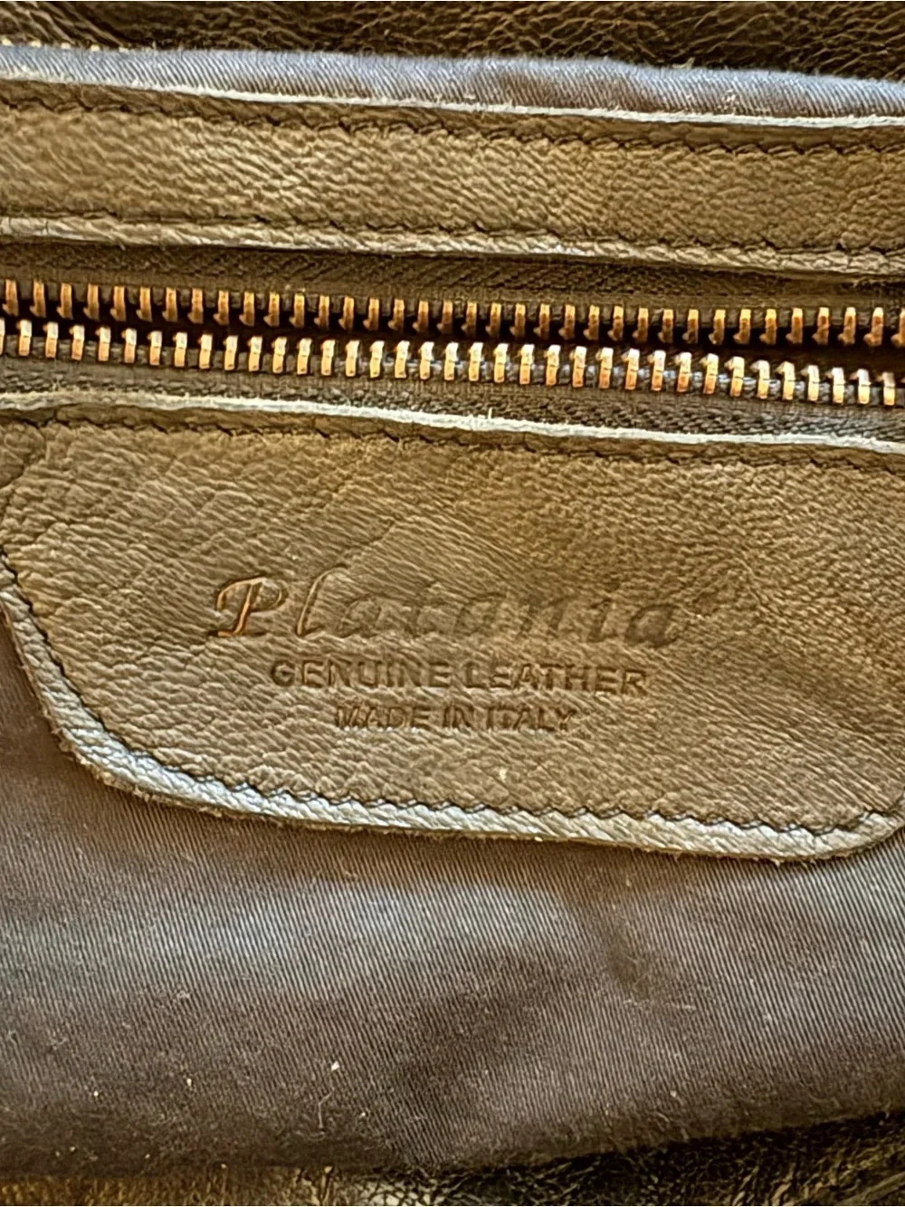 Platania excellent only